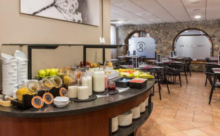 Grand Pas Hotel, Pas de la Casa, Breakfast Buffet